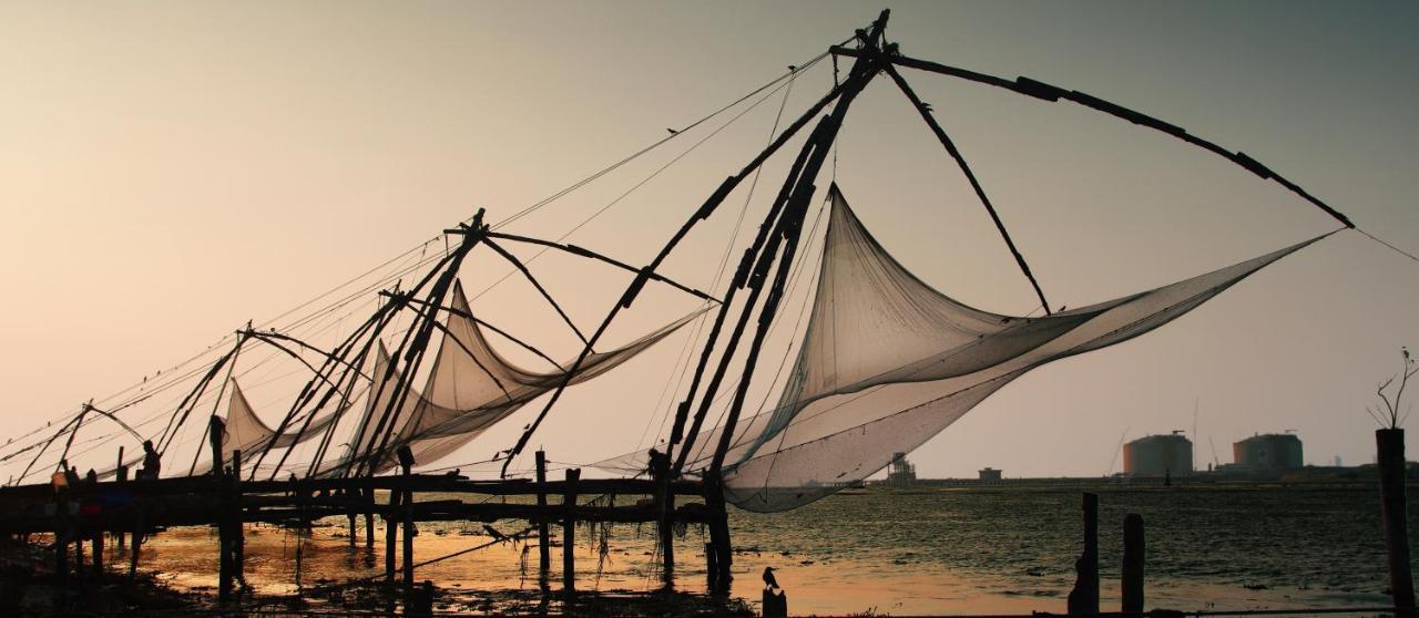 Abad Pepper Route Hotel Kochi Luaran gambar